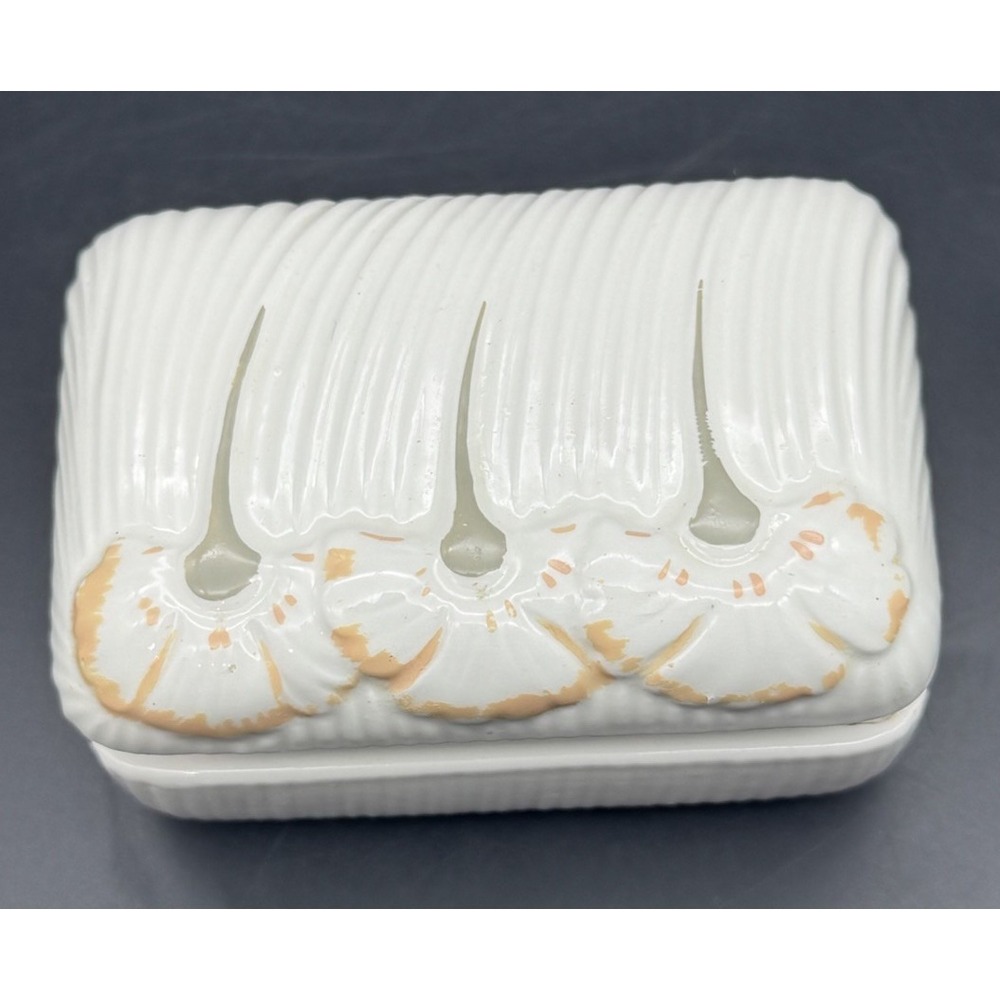 La Favorita Italian Ceramic Trinket Box Hinged Lid Floral White Vintage